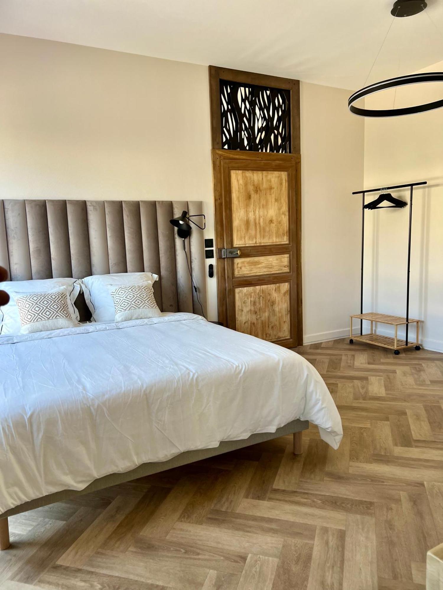Spa Et Sauna Luxueux Hyper Centre Troyes Eksteriør bilde