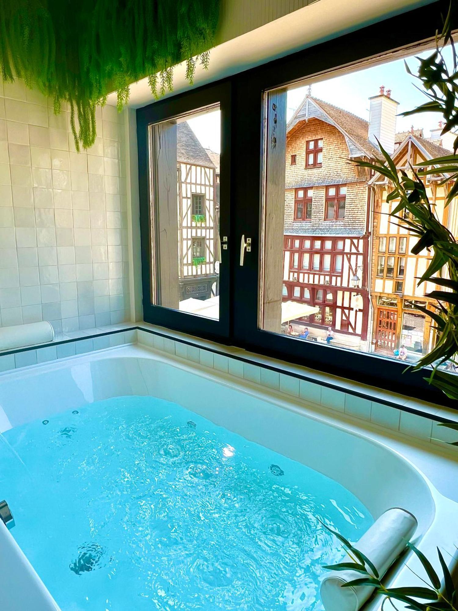 Spa Et Sauna Luxueux Hyper Centre Troyes Eksteriør bilde