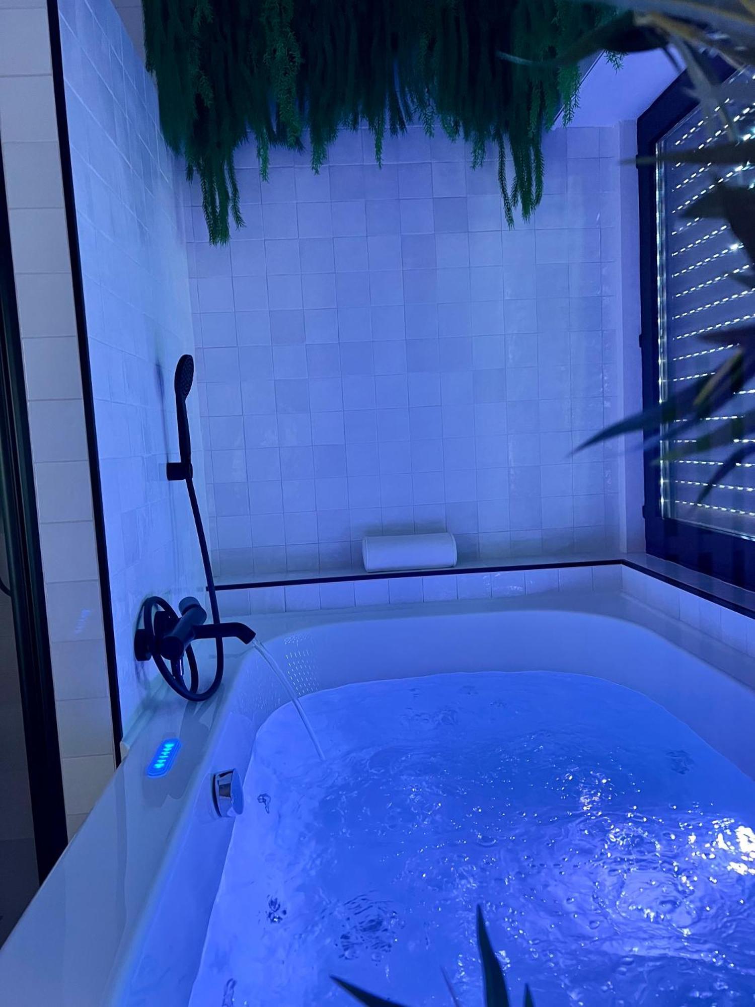 Spa Et Sauna Luxueux Hyper Centre Troyes Eksteriør bilde